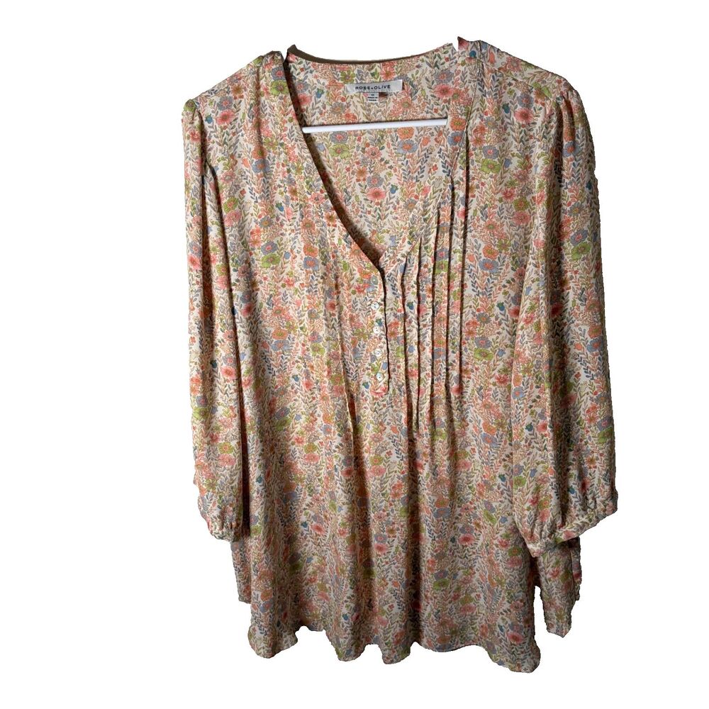 Rose + Olive Blouse Women's 1X V-Neck Pleated 3/4 Sleeve Lightweight Floral Top